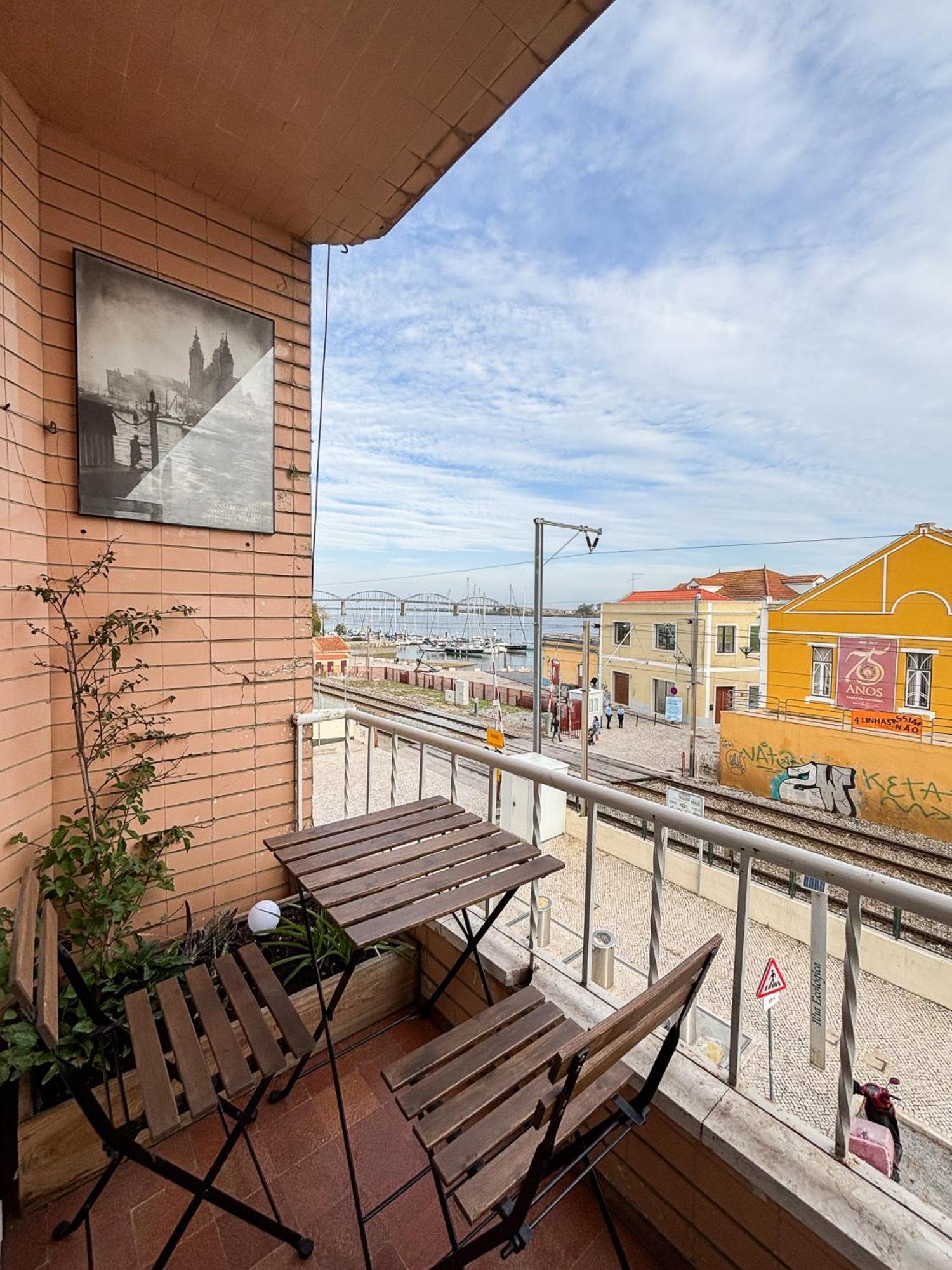 Aquarela Do Tejo Guesthouse Vila Franca de Xira Dış mekan fotoğraf